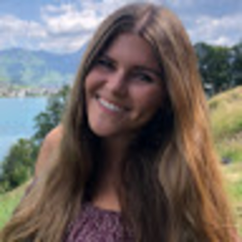 Meet your Posher, Kalie